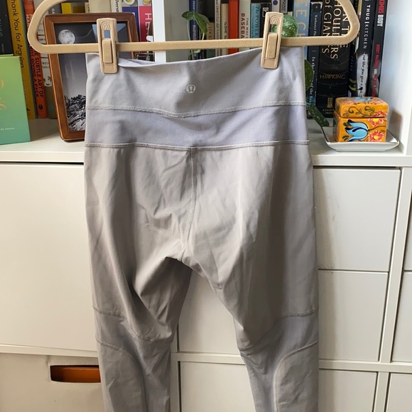 Lululemon Mesh Legging - Picture 1 of 4